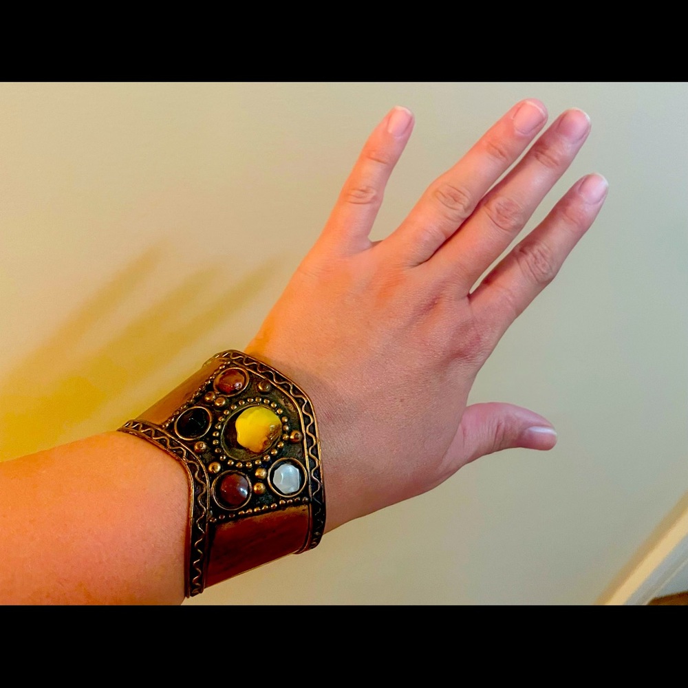 Vintage  bracelet with natural stones